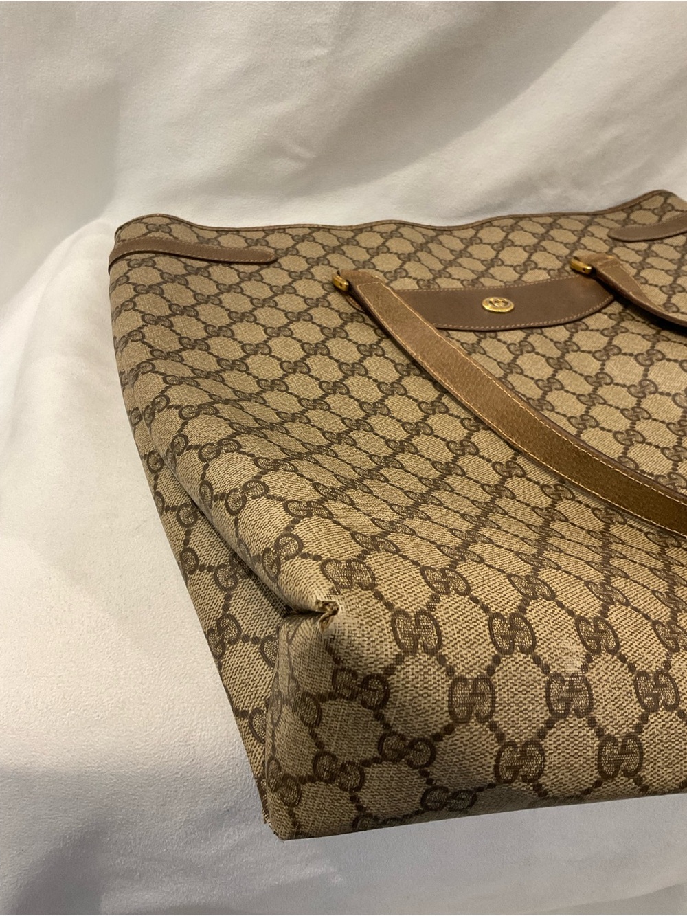 Gucci Tote - Picture 6 of 14